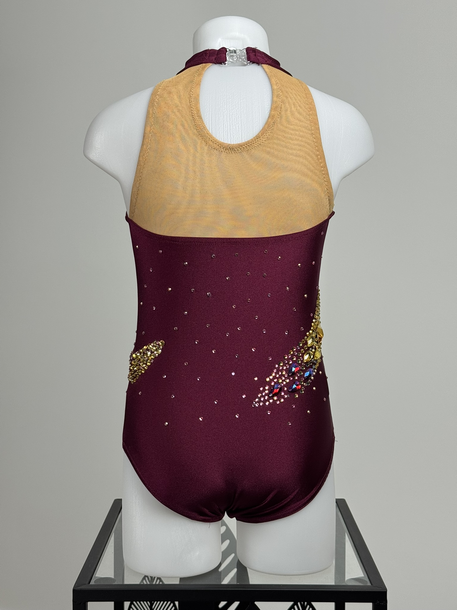 Justaucorps d'occasion GR prune, vue de dos, taille 8-10 ans